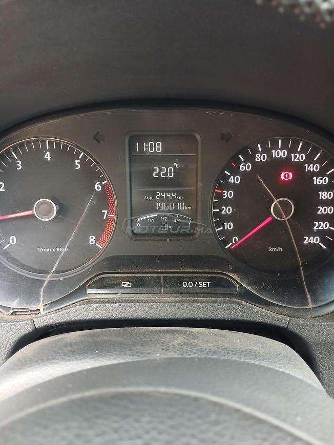 Volkswagen Polo 1.2 Essence – Année 2011 إ