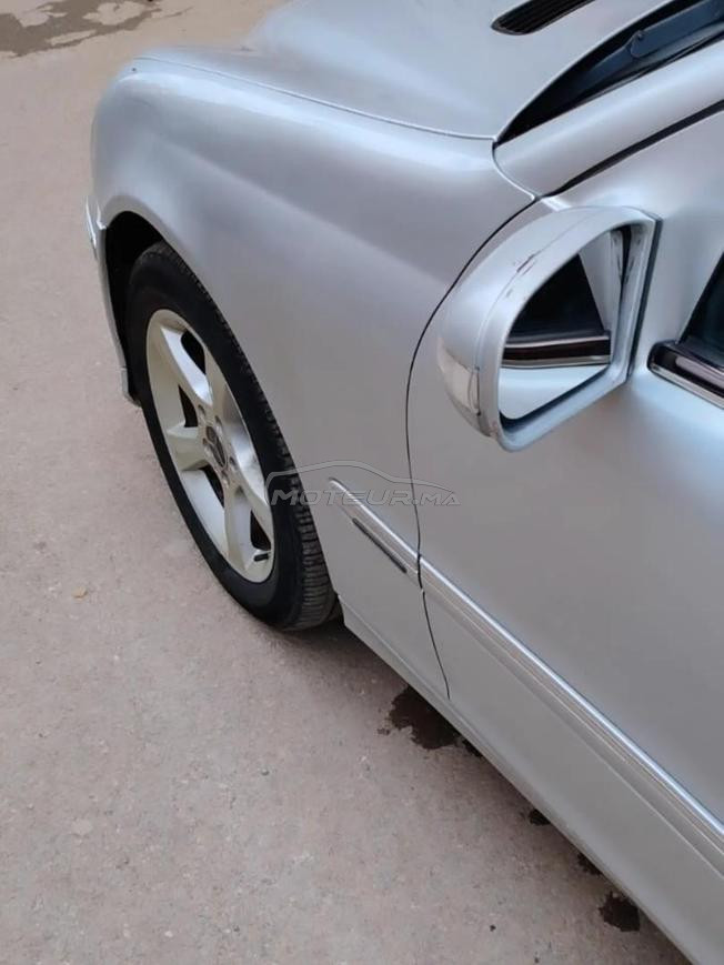 Mercedes 220 model 2006 