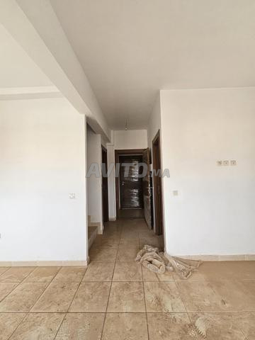 Duplex 3 chambres à vendre Mhamid9