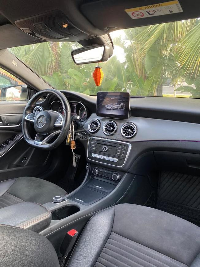 Mercedes-Benz Classe CLA  Automatique Tout Options