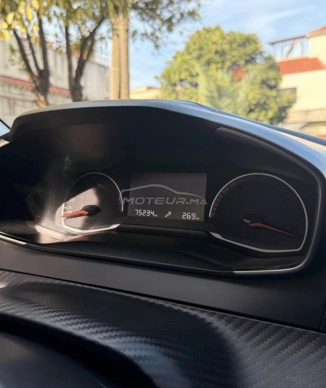 peugeot  208