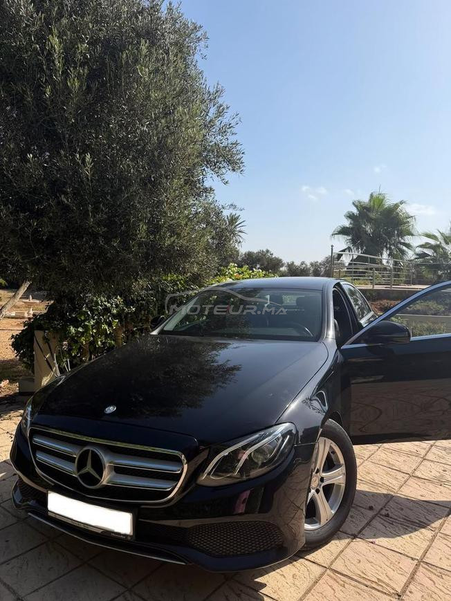 Mercedes E220 Diesel Automatique parfait état 