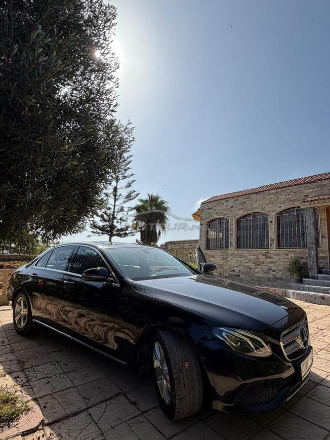 Mercedes E220 Diesel Automatique parfait état 