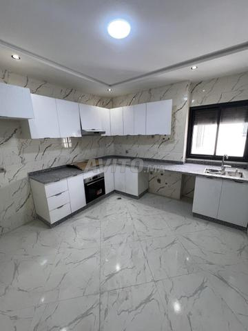 Appartements de soutien sons vis à vis à 69 millions, dépêchez-vous...