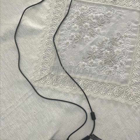 Manette MSI (prix négociable) - 2