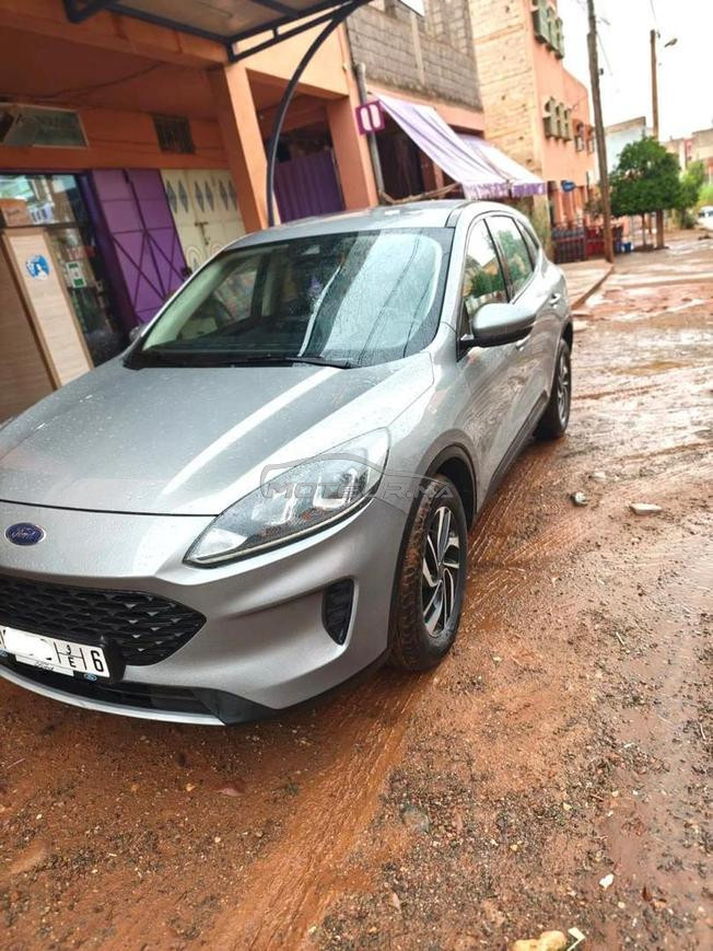 ford kuga 2021 km 111000