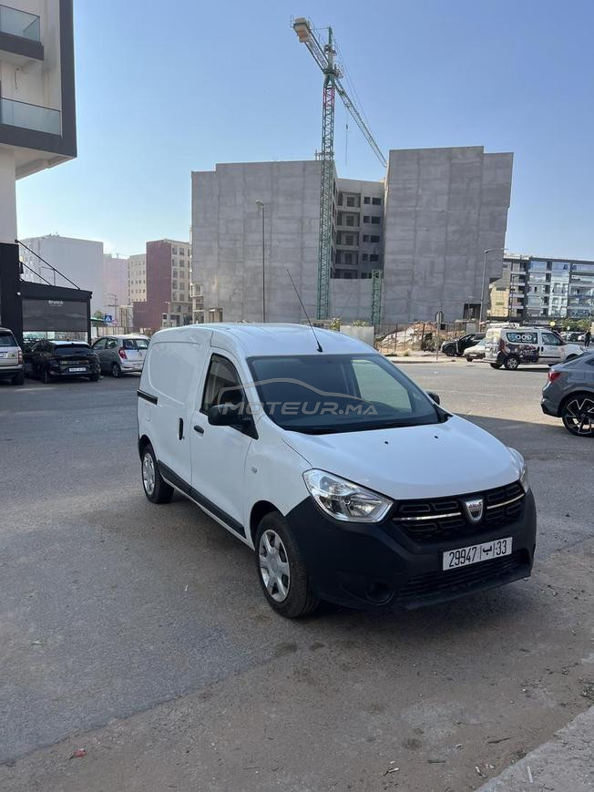 Dacia docker