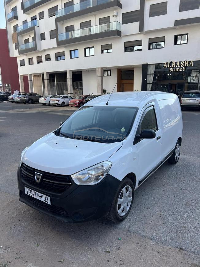 Dacia docker