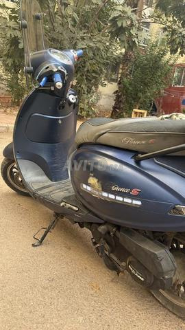 السكوتر Florence S، 80cc /m 2024 - 2