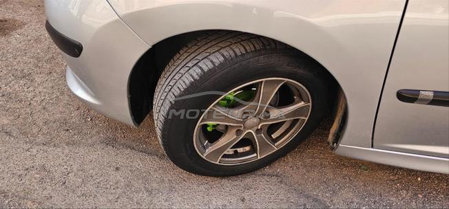 peugeot 207mazal n9iya lbi3