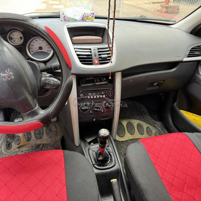 peugeot 207mazal n9iya lbi3