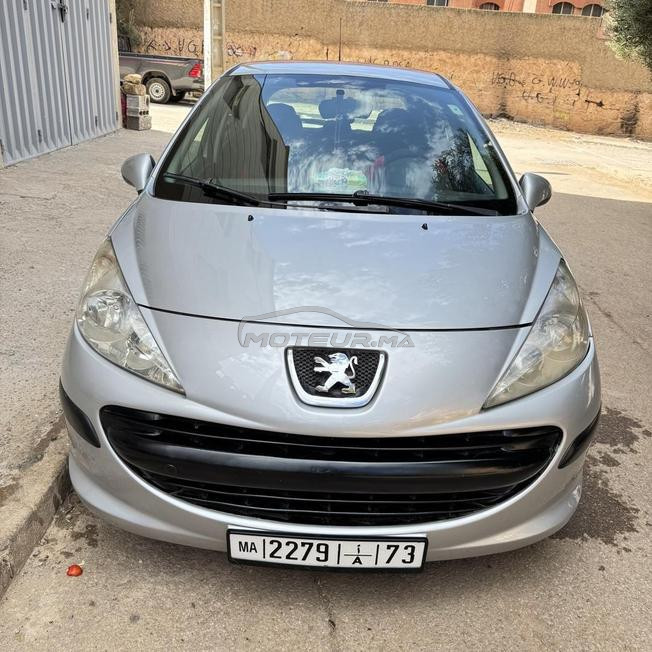 peugeot 207mazal n9iya lbi3