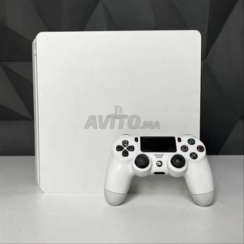 PS4 Slim Flashée Édition Limitée