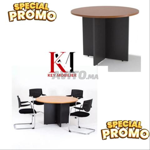 💼 Table de Conférence Professionnelle - 2