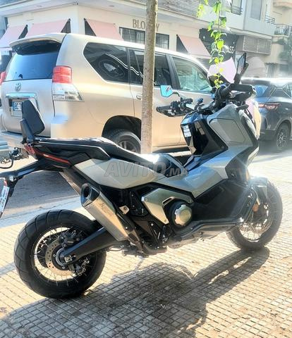 HONDA X-ADV 750 tt option dédouanement 10/26 - 2