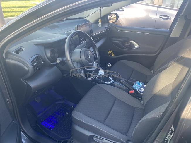 Yaris très bon état 
