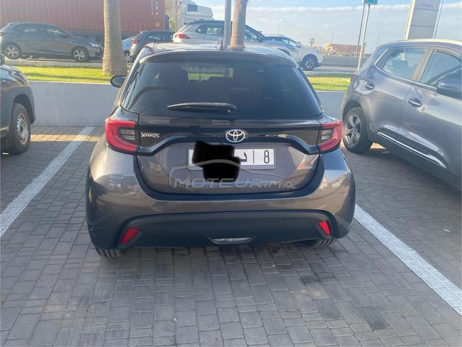 Yaris très bon état 