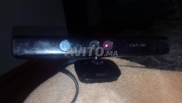 Kinect Xbox 360 à vendre ou à réparer - 2