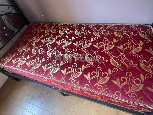 Vente de deux lits superposés avec matelas 90/1.90 - 2