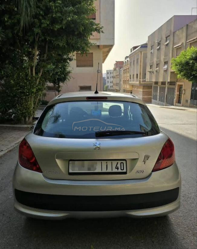 PEUGEOT 207 Model 2011