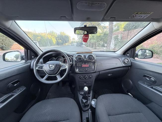 SANDERO (2019 / Diesel / Premier main)