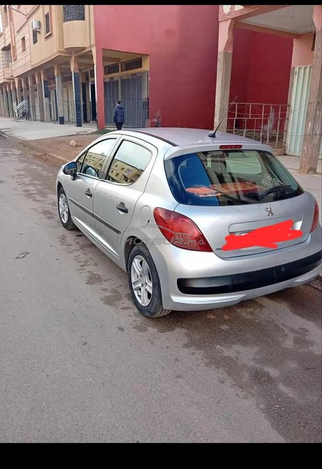 Peugeot 207 mlija