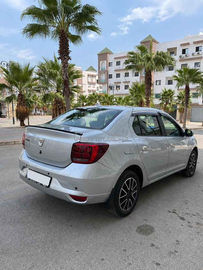 Dacia Logan Prestige 2021 première man