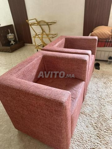 Deux fauteuils à vendre - 2
