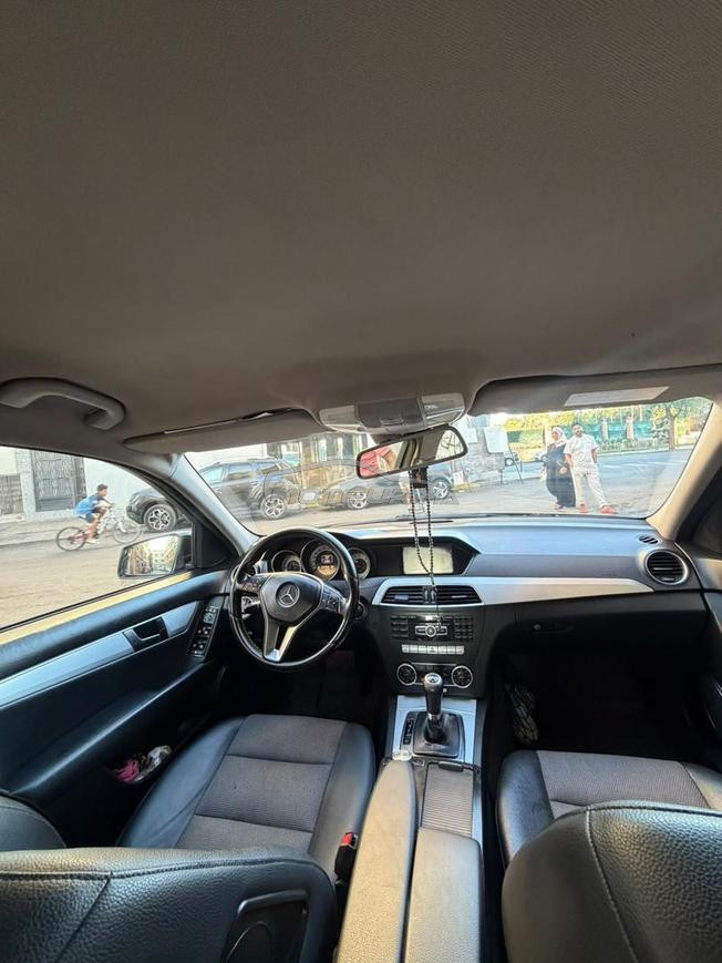 Mercedes c220 