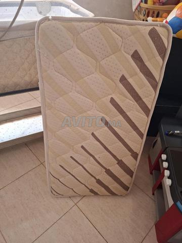 سرير أطفال مع مرتبته - 2