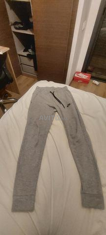 Pantalon Nike Tech original gris - 2