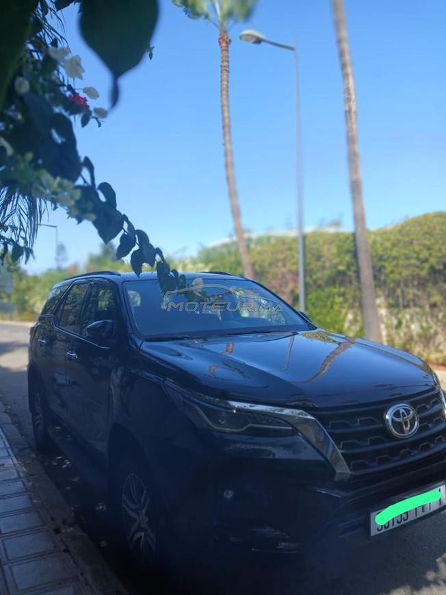 Toyota fortunée 2x4 