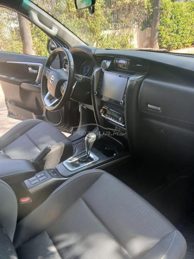 Toyota fortunée 2x4 