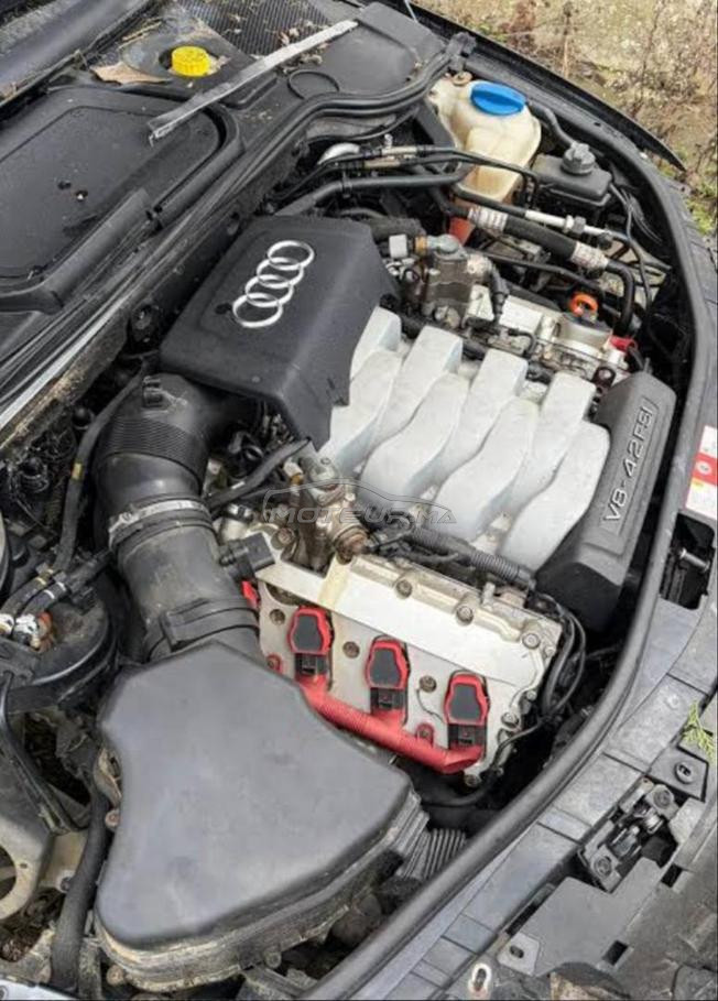 Audi A8 a vendre pour piece