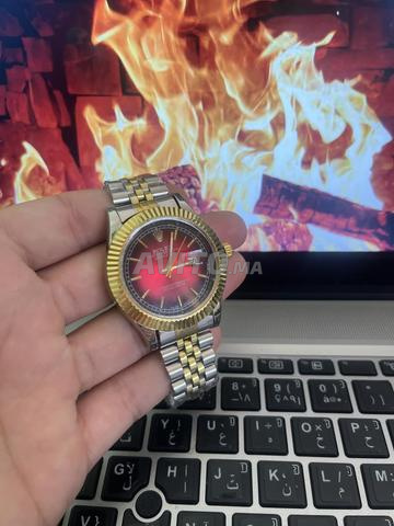 ساعة يد ⌚️👑