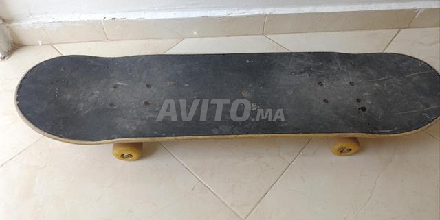 skateboard en bon état - 2