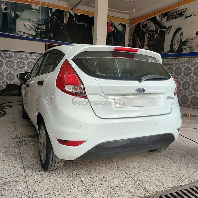 ford fiesta essence 