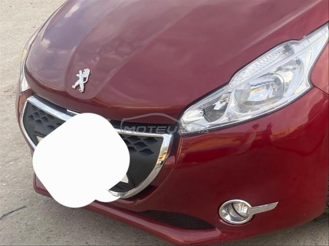 Peugeot 208 Diesel Manuelle 2015 à Salé