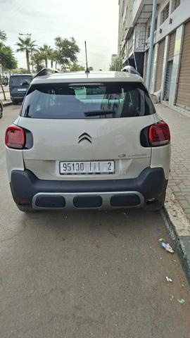 Je mets en vente ma voiture bien entretenue et bon état - 2