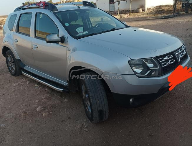 duster azi