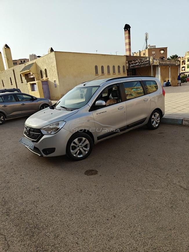 Dacia Lodgy 2015