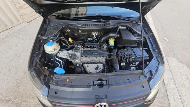 VOLKSWAGEN POLO 2012