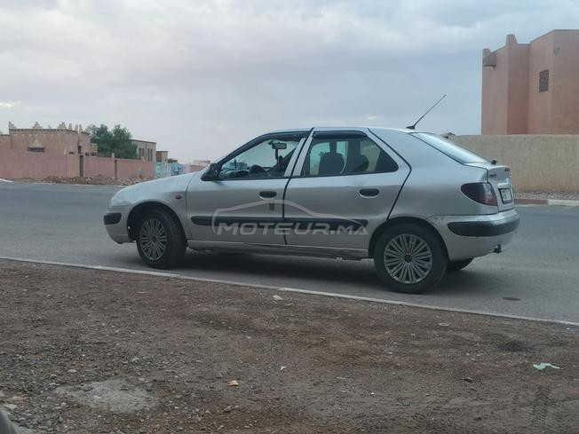 سيارة للبيع في حالة جيدة