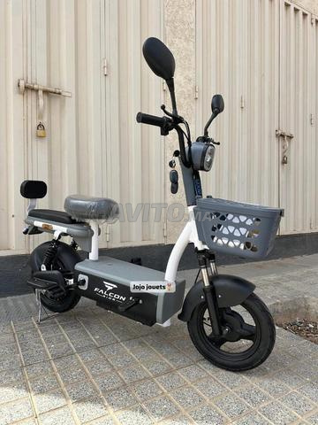 SCOOTER ÉLECTRIQUE