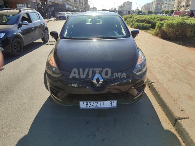 Renault Clio Diesel Manuelle 2020 à Salé - 2