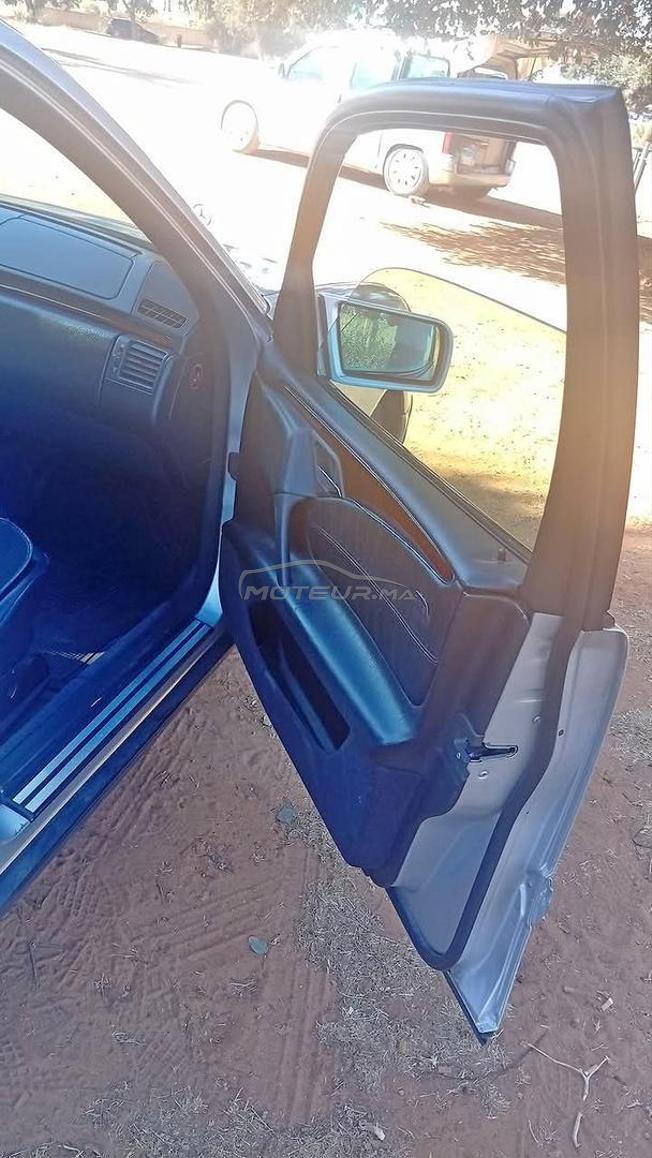 Mercedes-Benz 220 Diesel Manuelle 1999 à El Hajeb