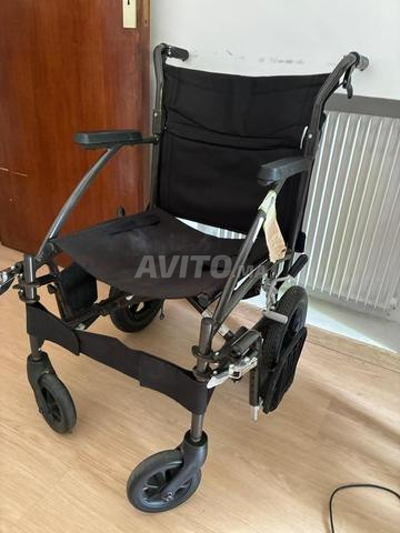 Chaise roulante à vendre - 2