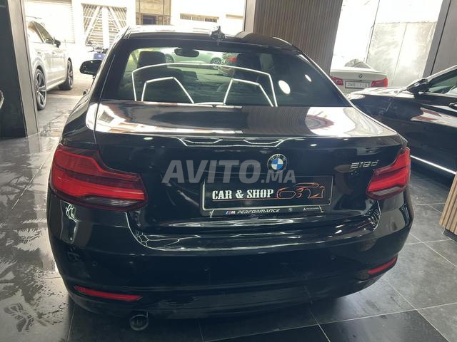 BMW الفئة الثانية ديزل أوتوماتيك 2018 بالدار البيضاء