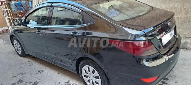 Hyundai Accent 2017 Automatique - 2
