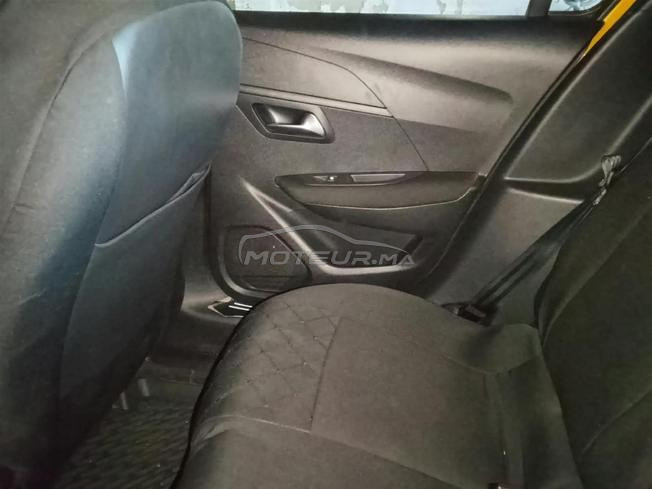 peugeot208 premiere main